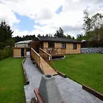 Chalet Renovated Near Durbuy
