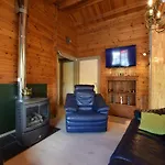 Renovated Near Chalet
