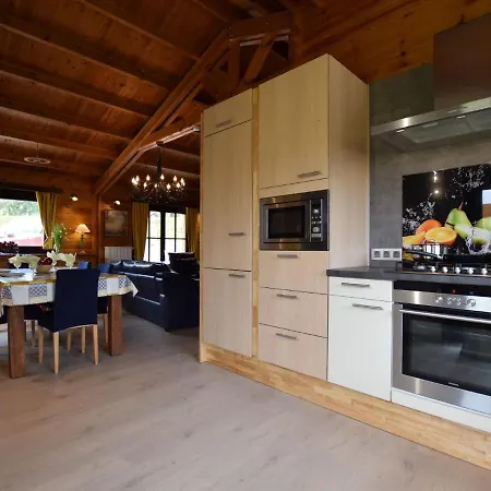 Cosy In In A Beautiful Hiking Area Chalet