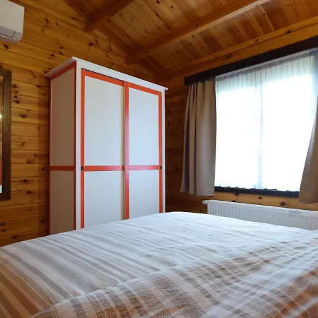 Cosy In In A Beautiful Hiking Area Chalet