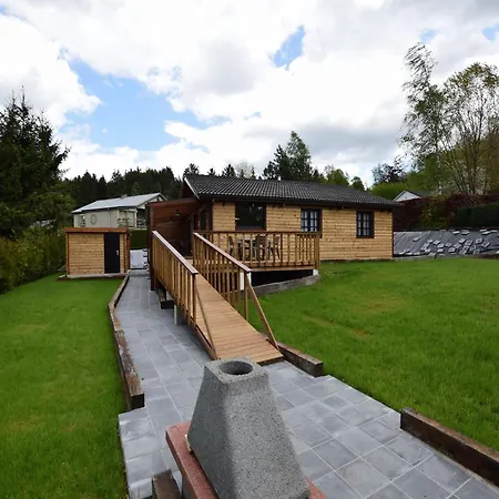 Chalet Renovated Near Durbuy